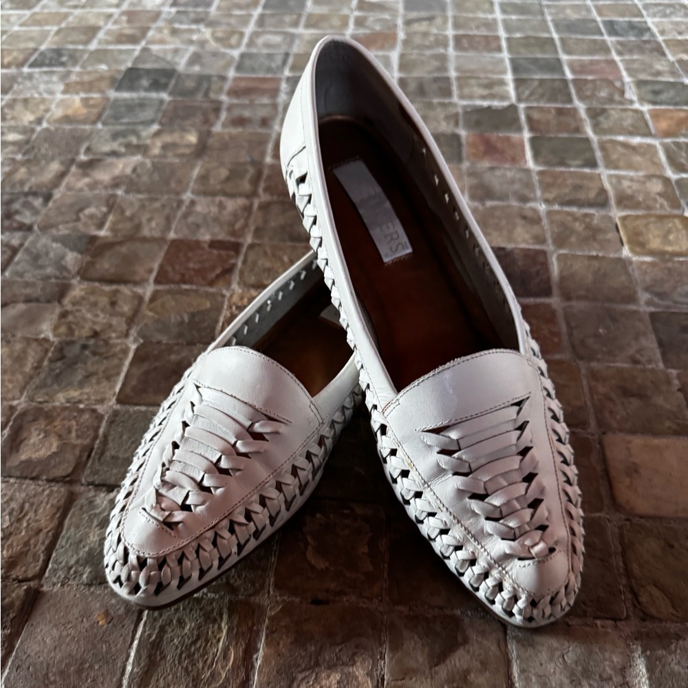 White Woven Loafers - Picture 2 of 9